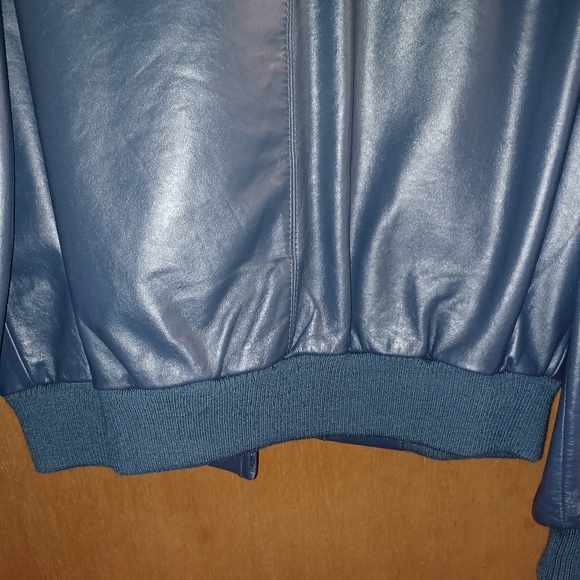 Very Rare Members Only 30th Anniversary Ford Thunderbird Edition - Picture 16 of 16